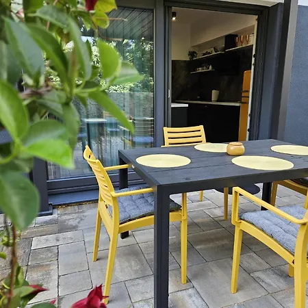 Grifone アパート ザダル