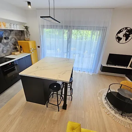 Grifone Apartment *